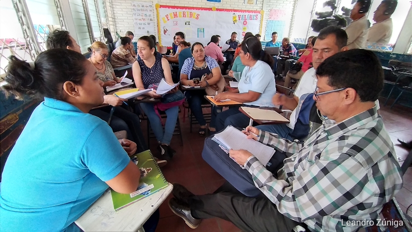 encuentro-docentes-mined